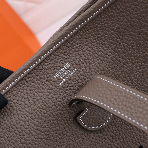 エルメスバッグ角部分ディテール